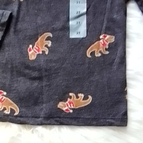 🎄2-Pack Tees🎄 - Picture 3 of 5